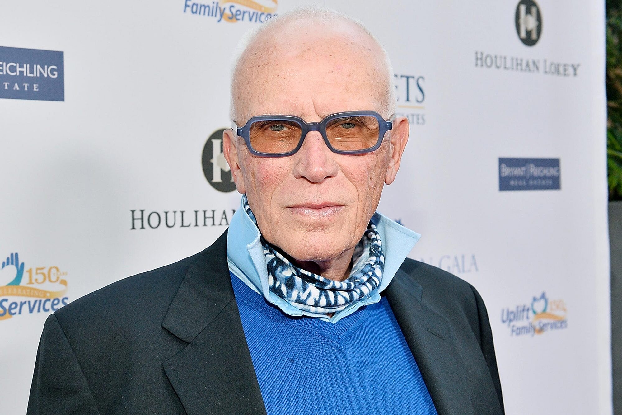 Peter Weller: Family, Wife, Children, Dating, Net Worth, Nationality