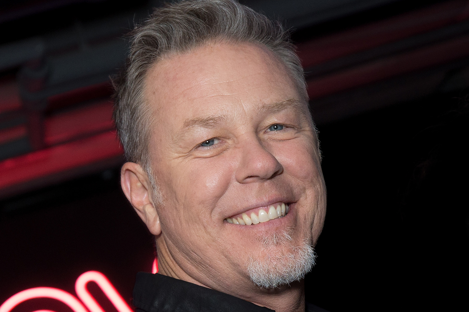 James Hetfield's Relationships Balancing Family Life and Music Career