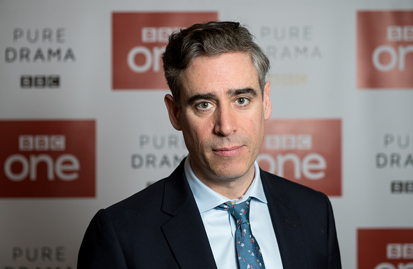 Stephen Mangan