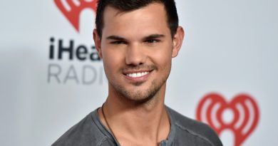 Taylor Lautner